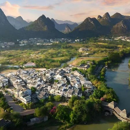 Serene Vale Inn Guilin-Free One Way Pick Up Service To High-Speed Railway Station For 2 Nights Екстер'єр фото