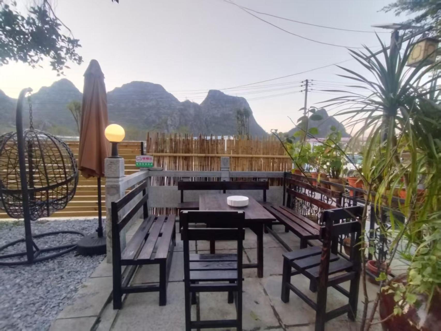 Serene Vale Inn Guilin-Free One Way Pick Up Service To High-Speed Railway Station For 2 Nights Екстер'єр фото